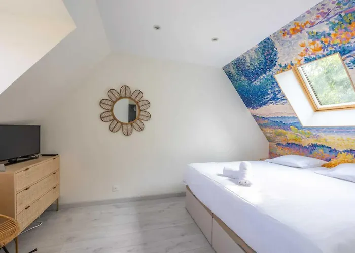 Charming House With Garden In With Pool Tatil Evi *