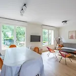 펜션 Charming House With Garden In With Pool 도빌
