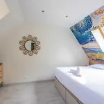 Charming House With Garden In With Pool 펜션 *