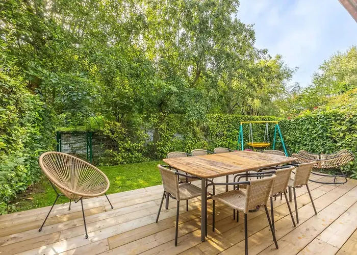 Charming House With Garden In With Pool * Deauville